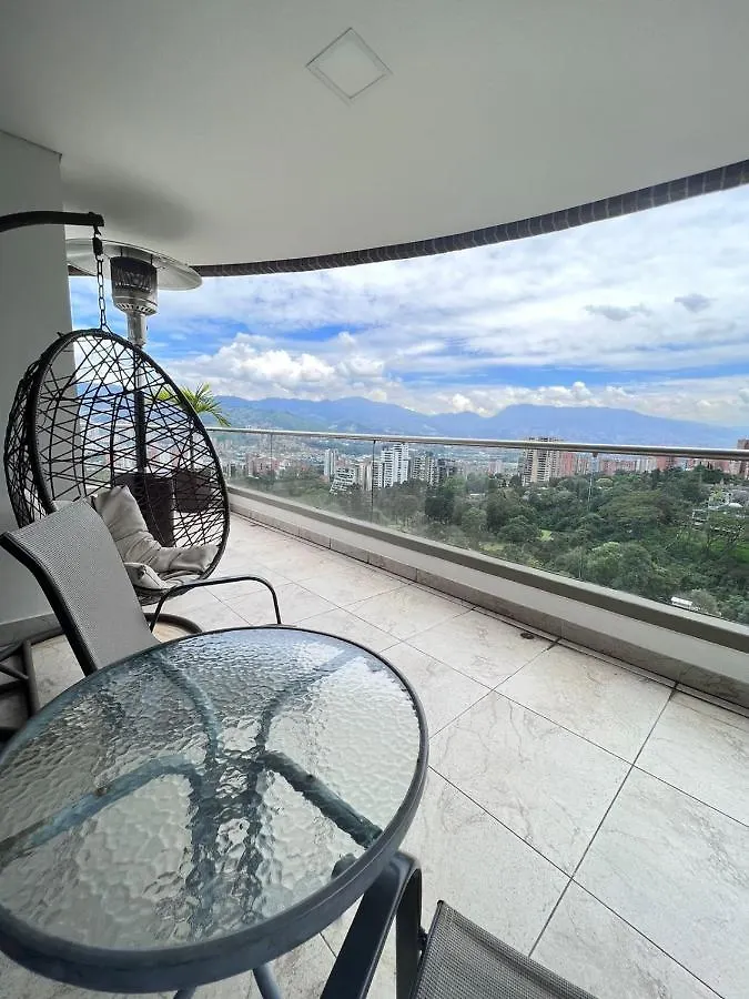 Large Apartment High Views And Balcony Medellin 0*,  Colombia