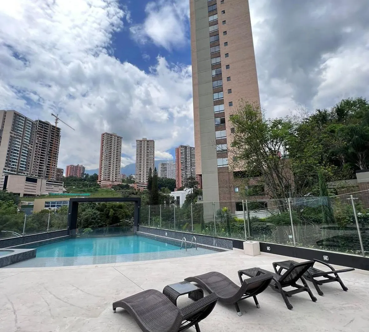 Large Apartment High Views And Balcony Medellin